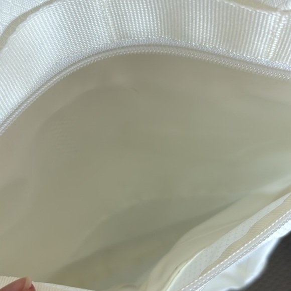 Very lightly used adidas backpack! - Picture 6 of 10